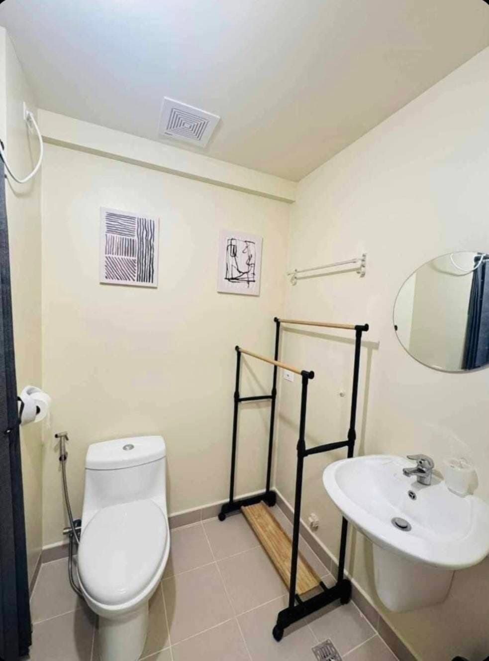 💥 𝐅𝐎𝐑 𝐑𝐄𝐍𝐓: 𝐅𝐔𝐋𝐋𝐘 𝐅𝐔𝐑𝐍𝐈𝐒𝐇𝐄𝐃 STUDIO 𝐂𝐎𝐍𝐃𝐎 𝐔𝐍𝐈𝐓 @ 𝐀𝐕𝐈𝐃𝐀 𝐓𝐎𝐖𝐄𝐑... - photo 9