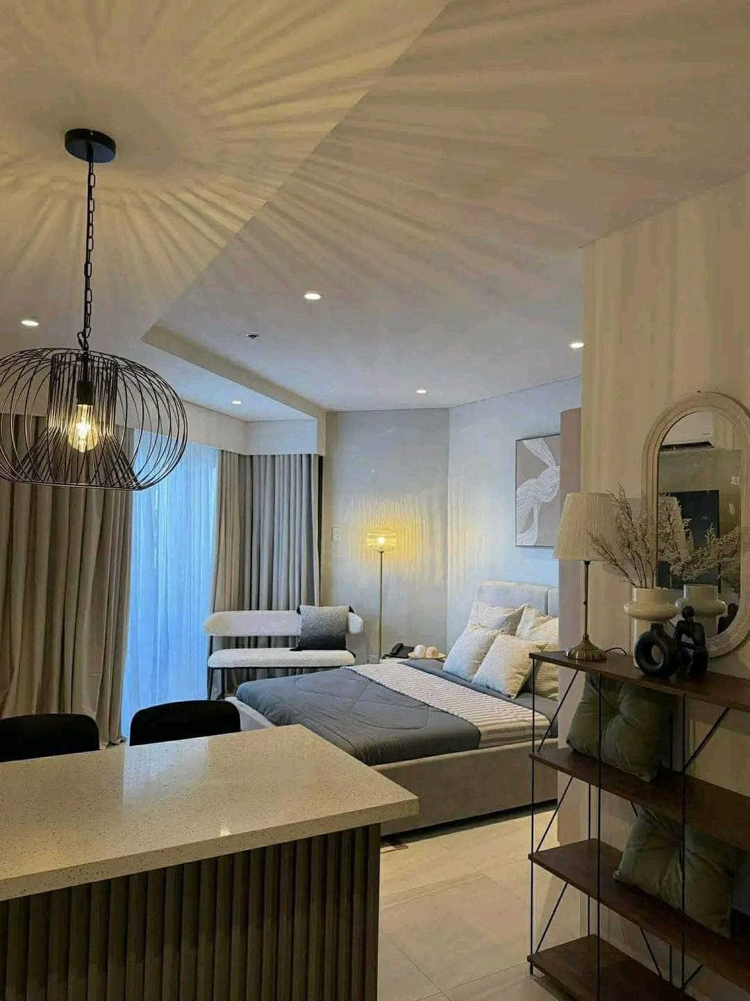 【For Rent】 Solinea Tower 3 Fully Furnished 1BR Unit - photo 3