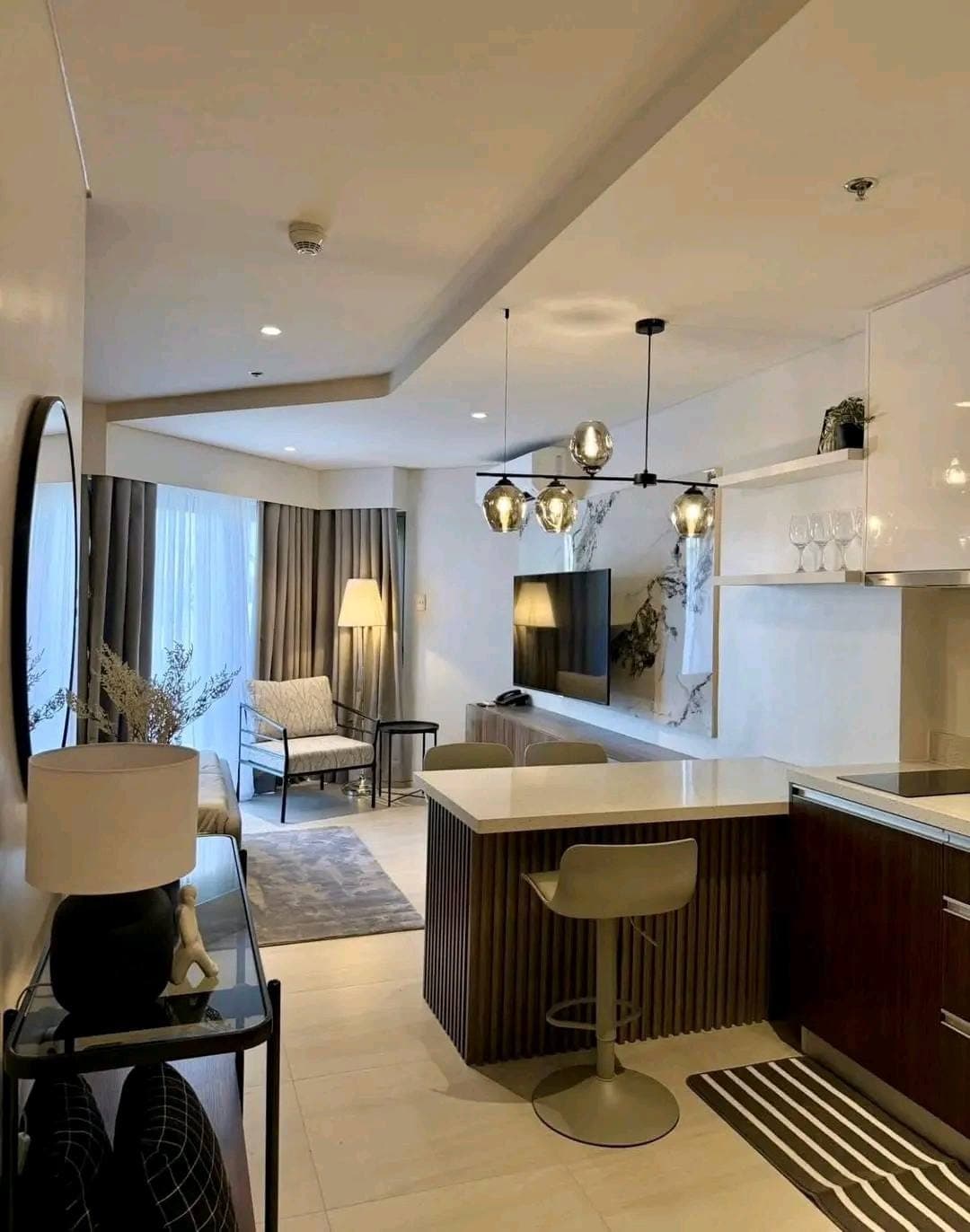 【For Rent】 Solinea Tower 3 Fully Furnished 1BR Unit - photo 6