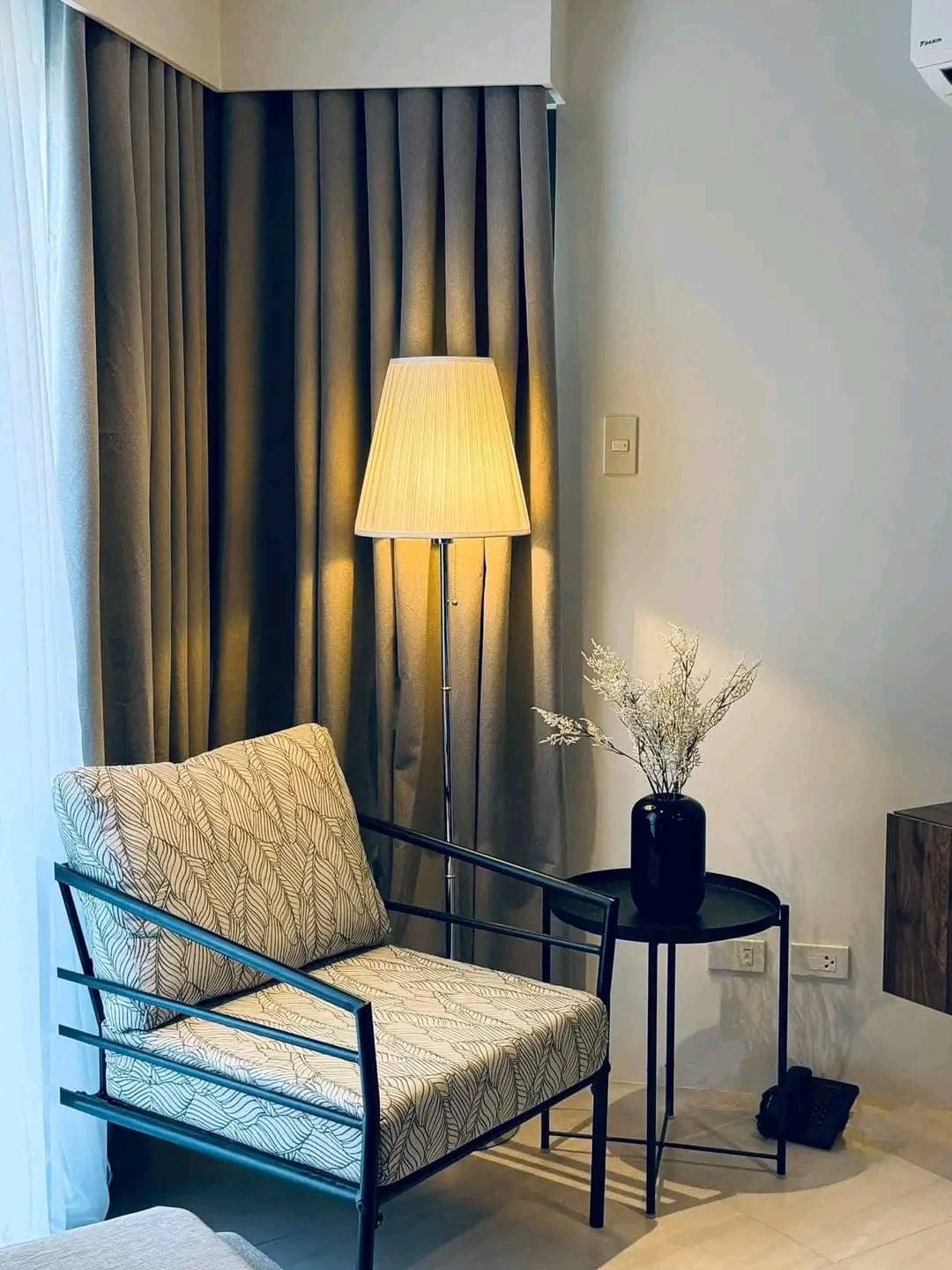 【For Rent】 Solinea Tower 3 Fully Furnished 1BR Unit - photo 10