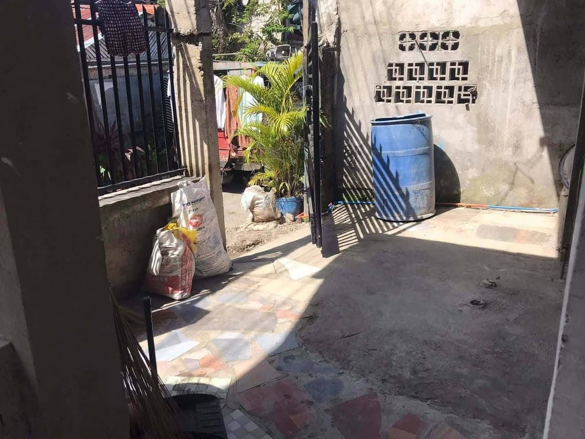 House for Rent.1 Room.Good for Couple/Small Family.Gated - photo 1