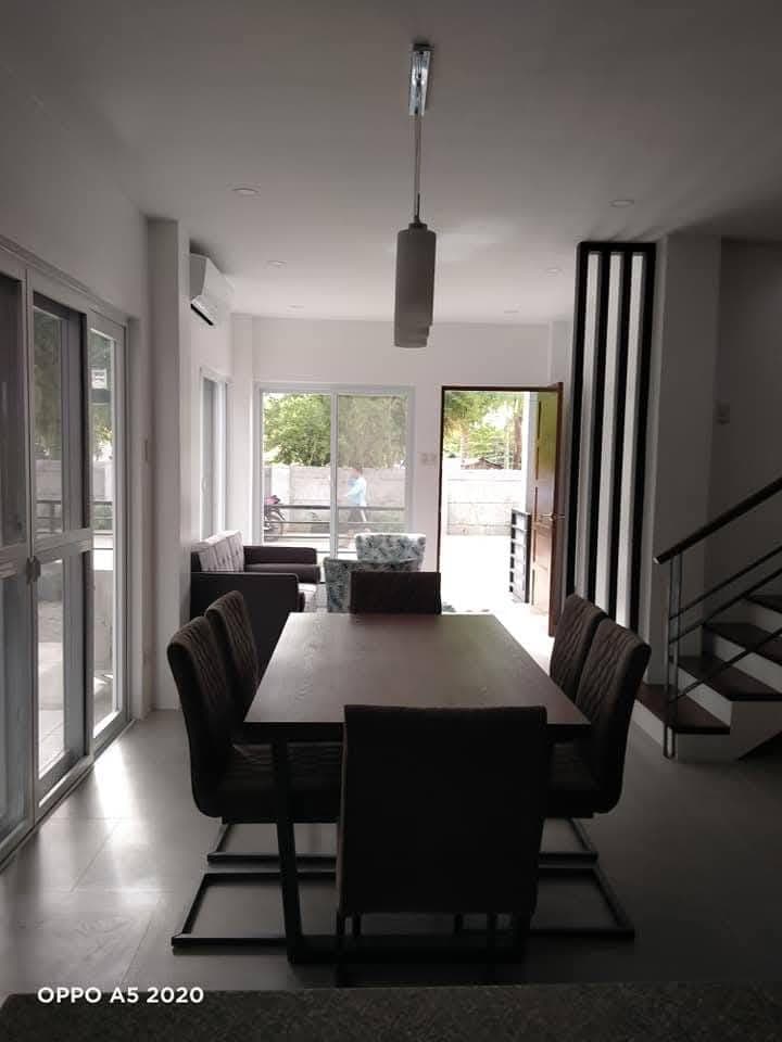 🌴 BEAUTIFUL MODERN TROPICAL HOME FOR RENT 🌴 - photo 4