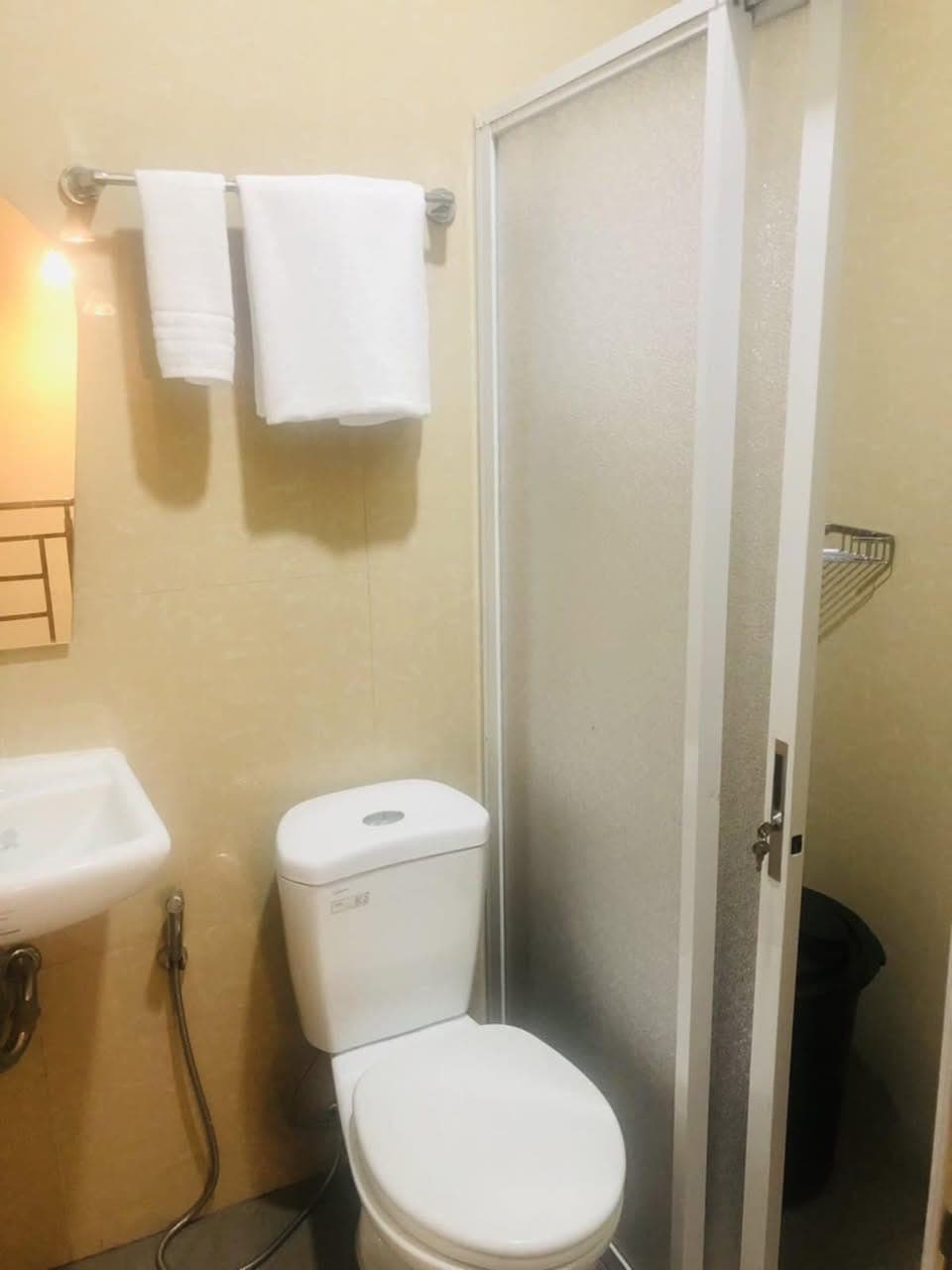 Townhouse for Rent – Mission Via Homes, Mandalagan, Bacolod City - photo 5