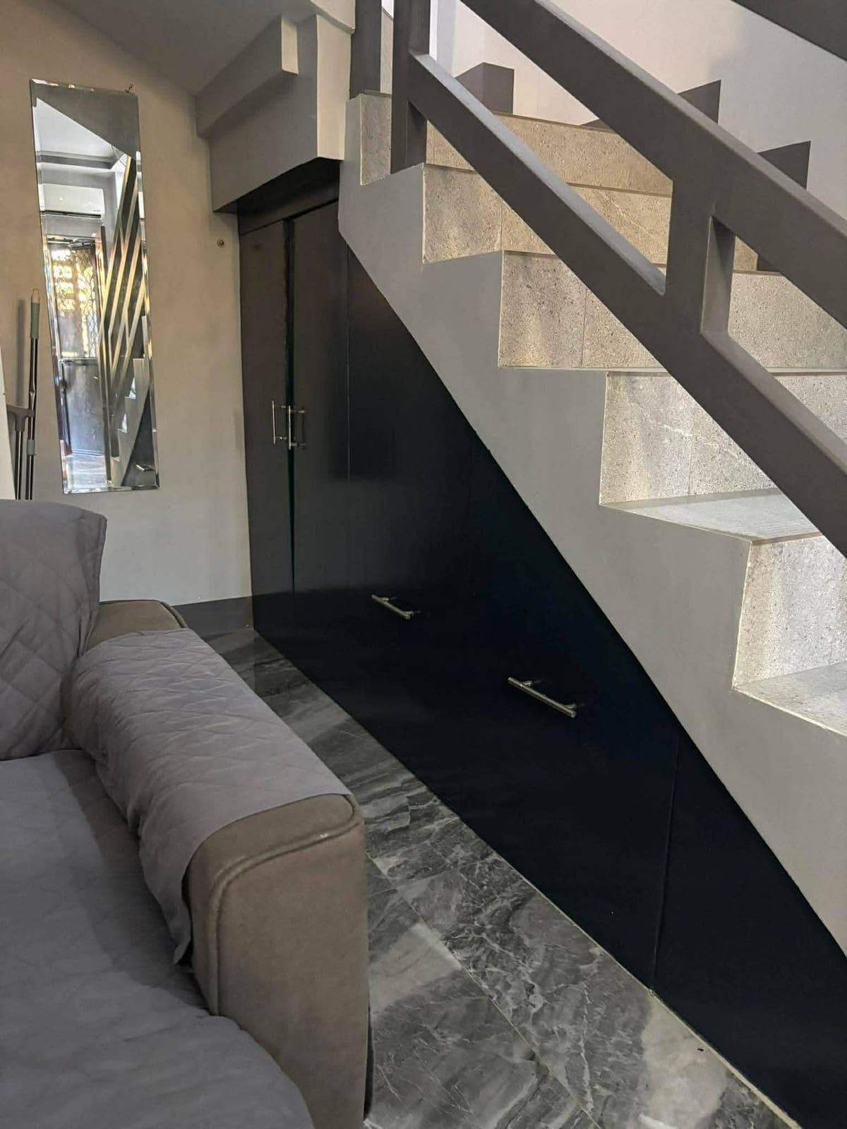 ✨ Newly Renovated 3-Storey House and Lot with Roof Deck✨ - photo 3