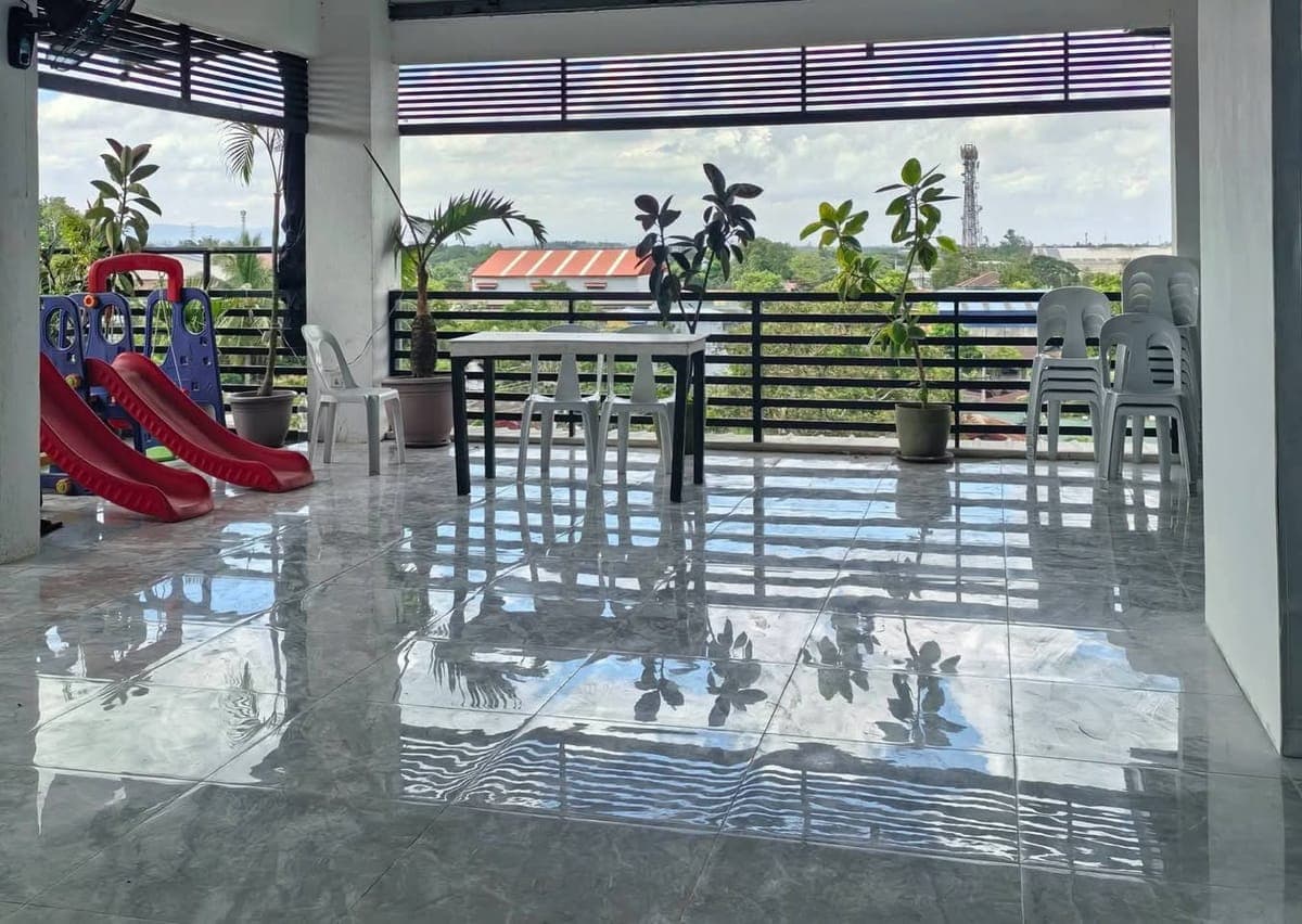 Staff Room For Rent with Parking Mansilingan Bacolod City - photo 5