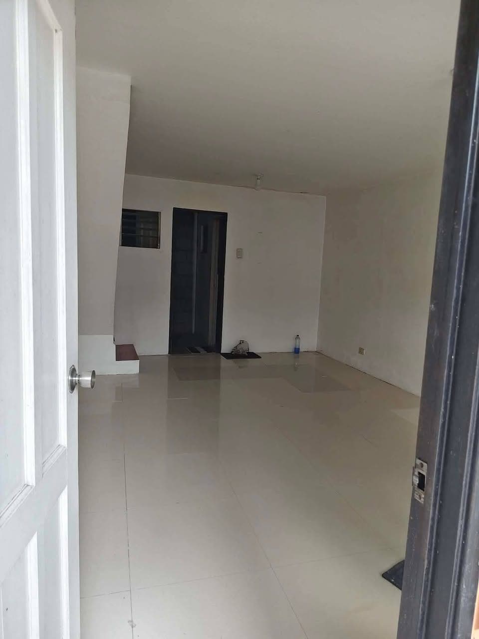 TOWNHOUSE FOR RENT - photo 5