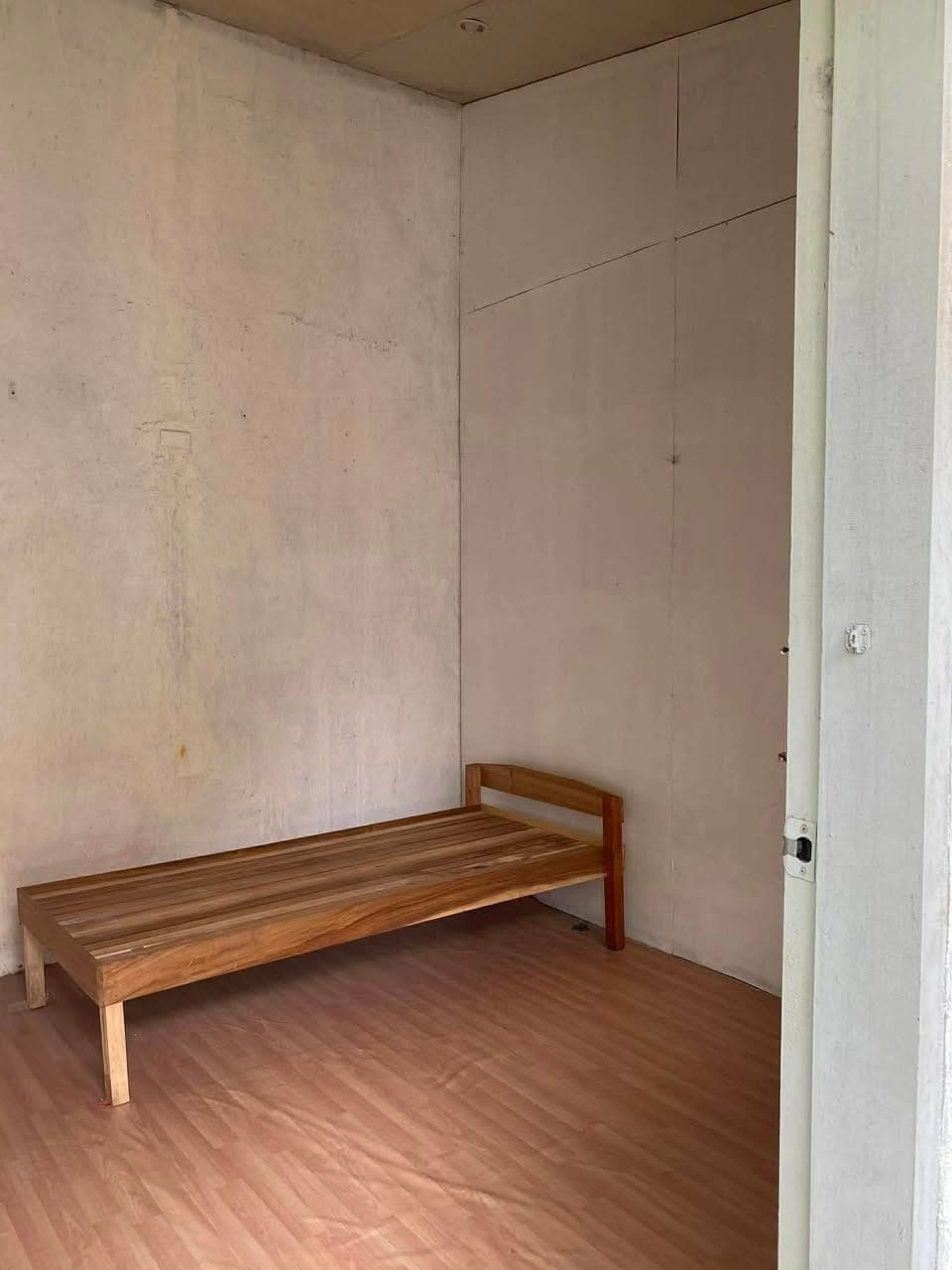 ROOM FOR RENT without Bathroom - photo 1