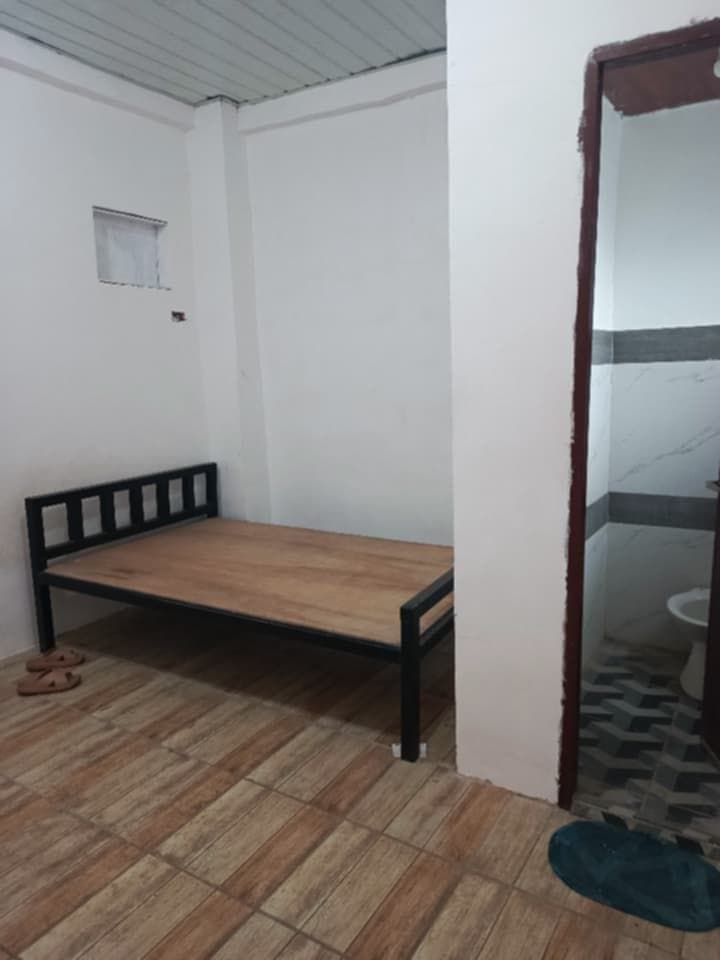 ROOM FOR RENT!!! - photo 1