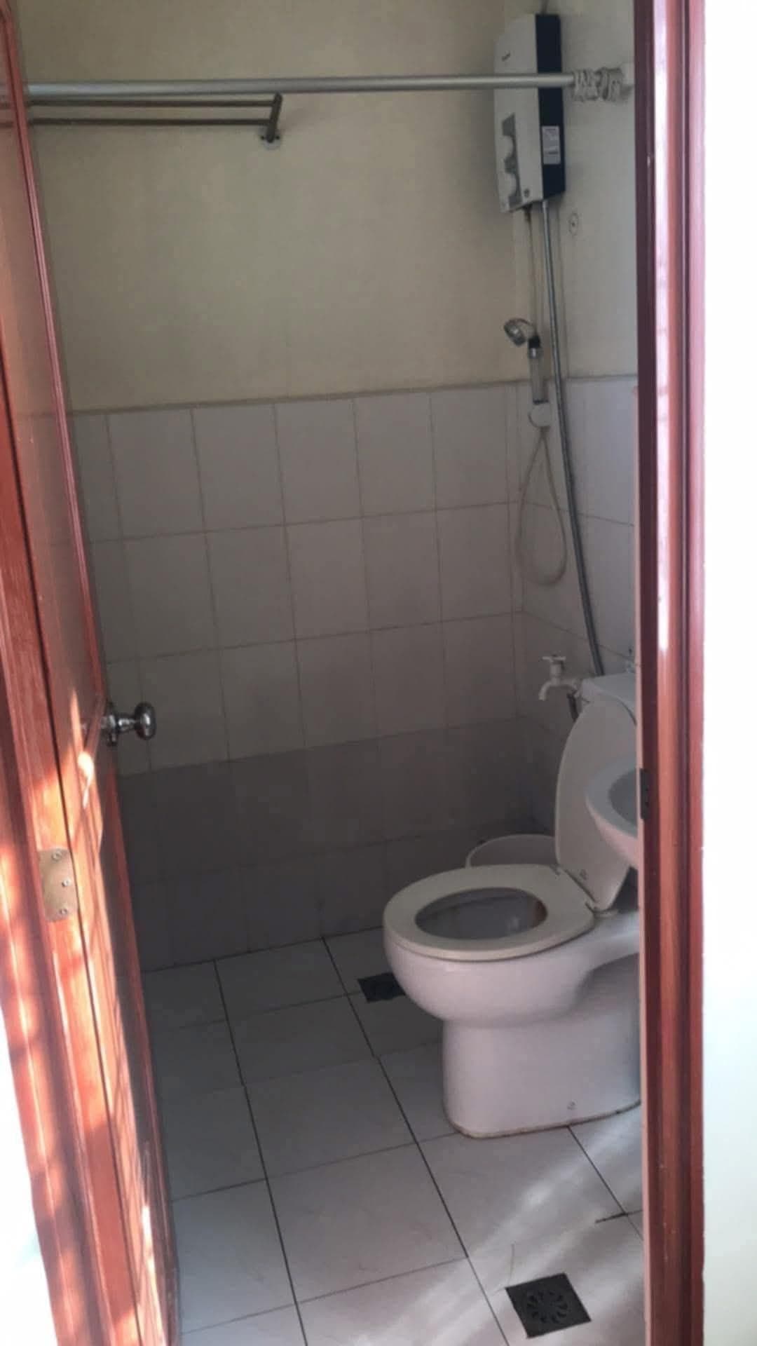 FOR RENT BAYSWATER MACTAN - photo 2