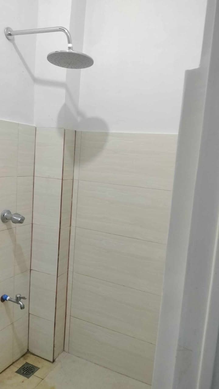 PTPA Studio type room good for 2 person 5k rent - photo 4