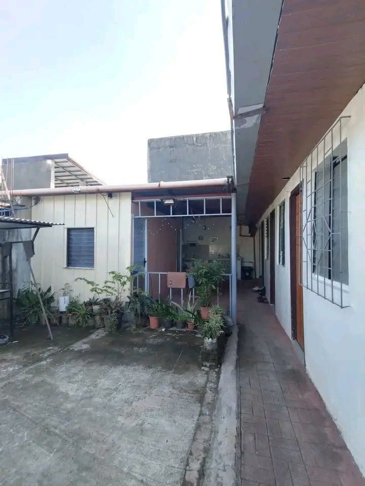 Room Available - photo 1
