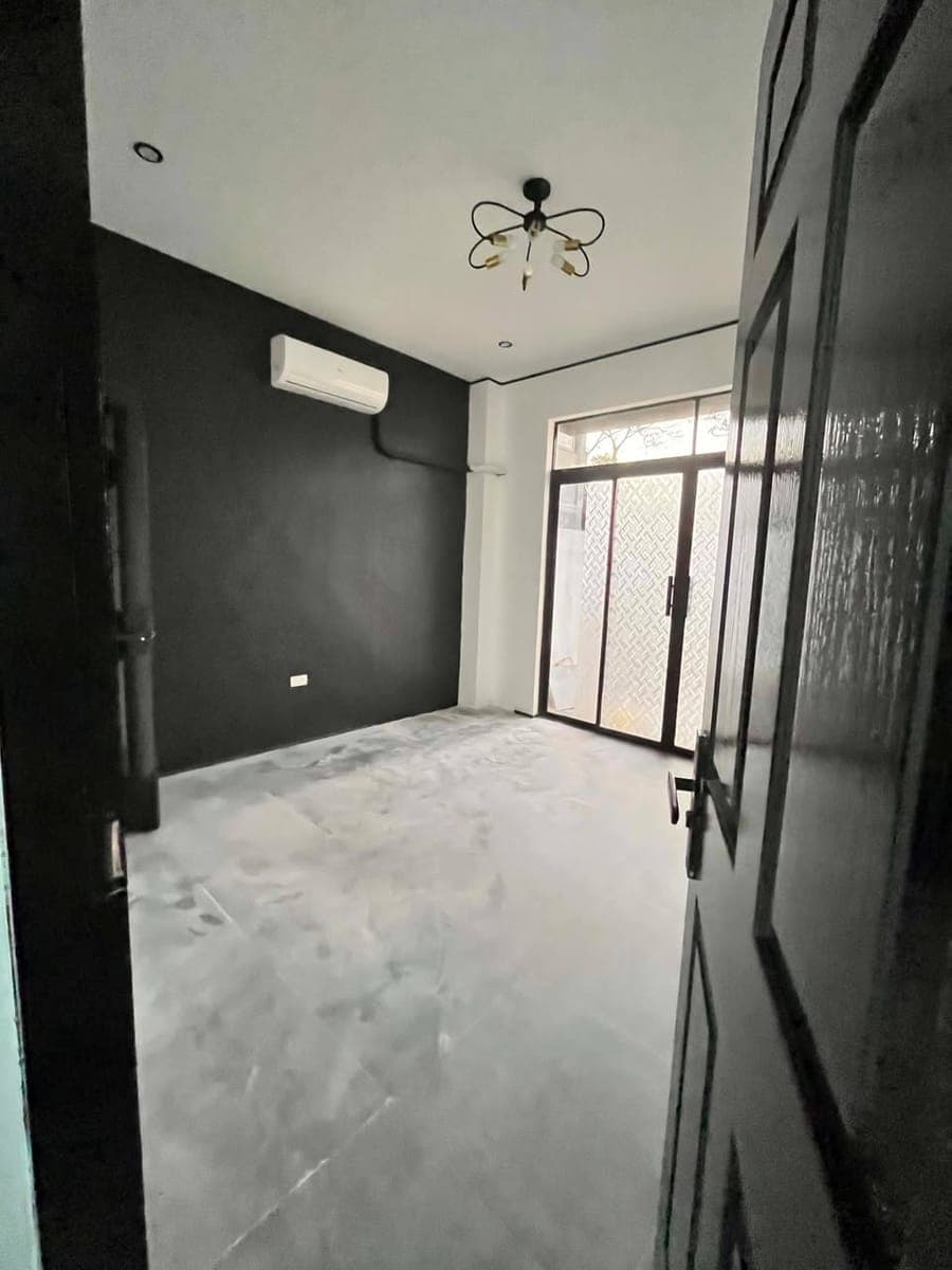 House for Rent! - photo 2