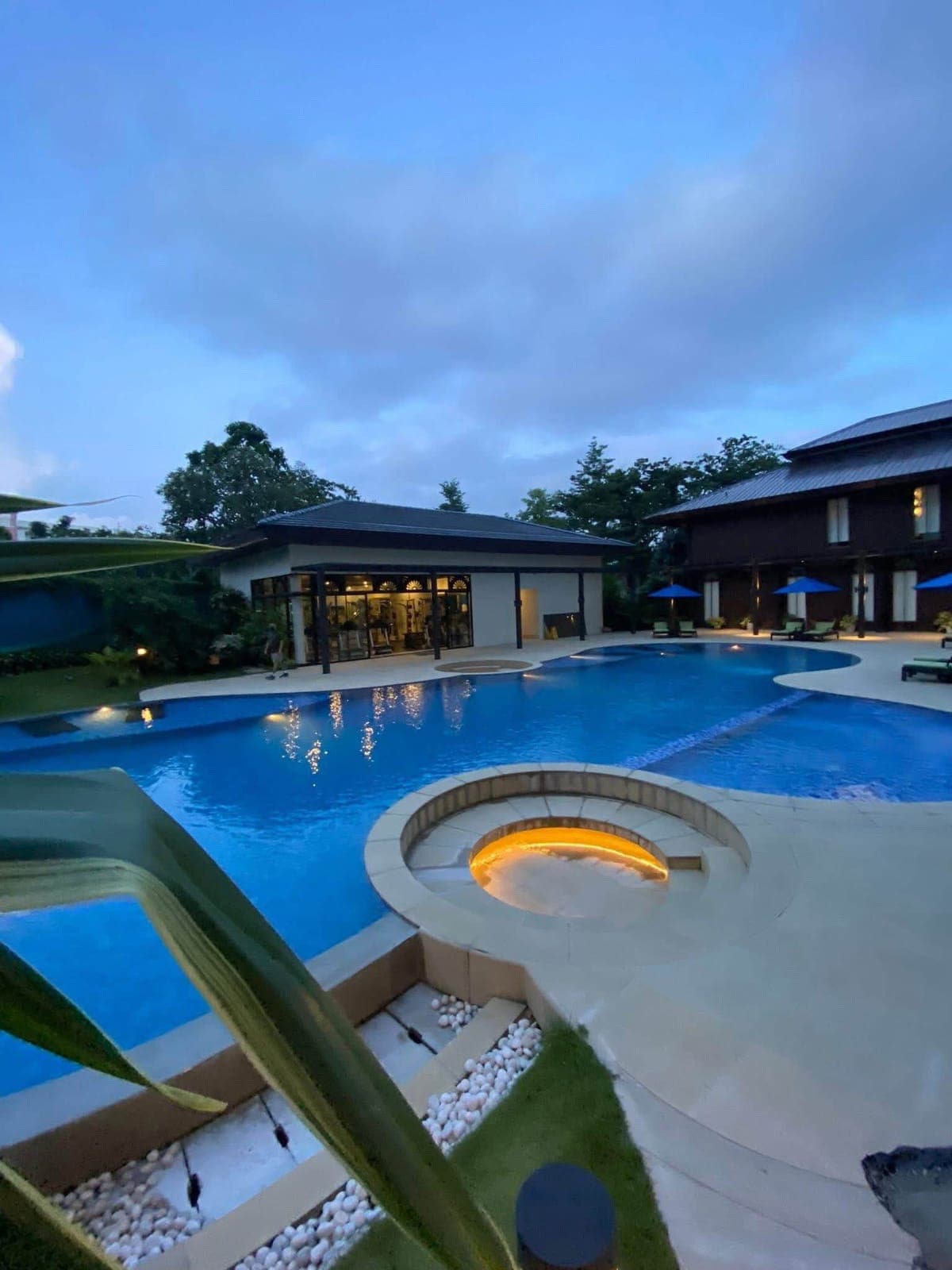 ✅ Condo for rent Rockwell ✅ - photo 4