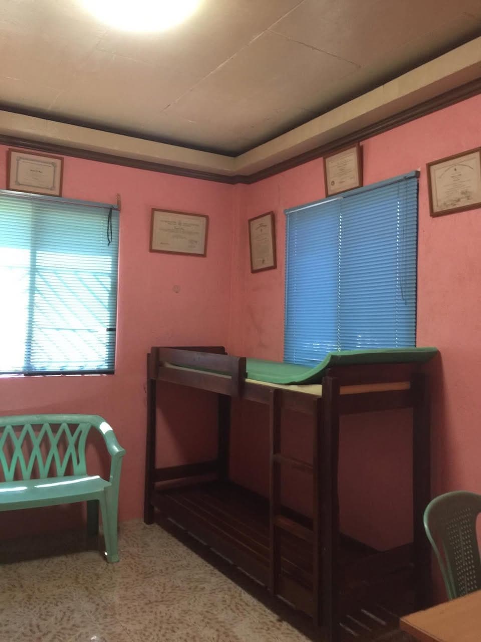 ROOM FOR RENT - photo 2