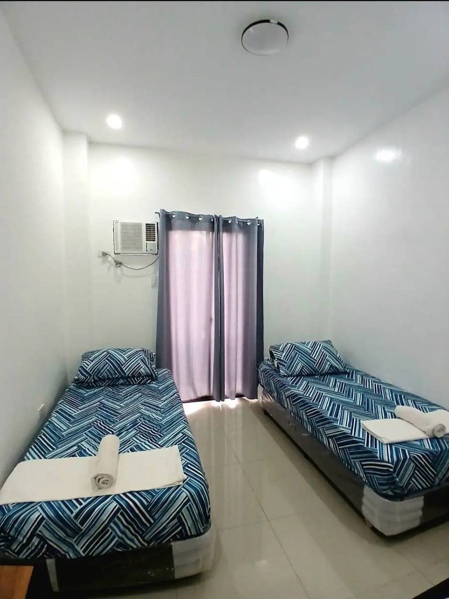 Studio Type Apartment with Balcony For Rent Mansilingan Bacolod City Area - photo 3