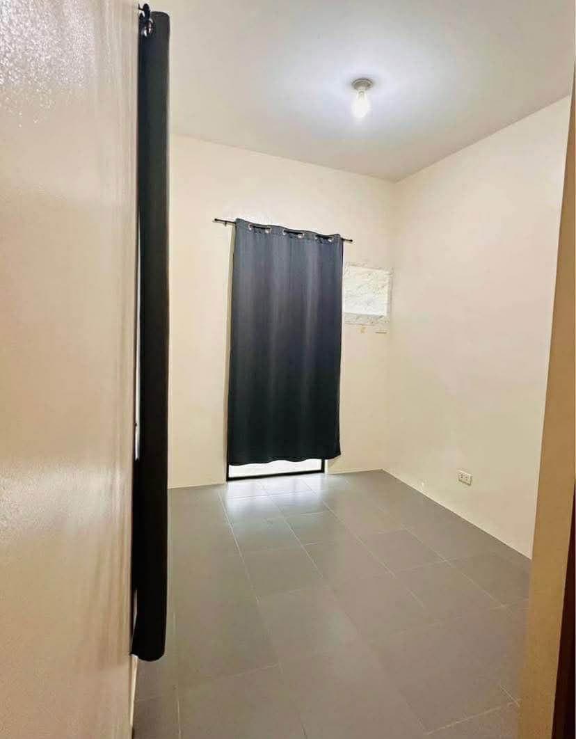 HOUSE FOR RENT - photo 1