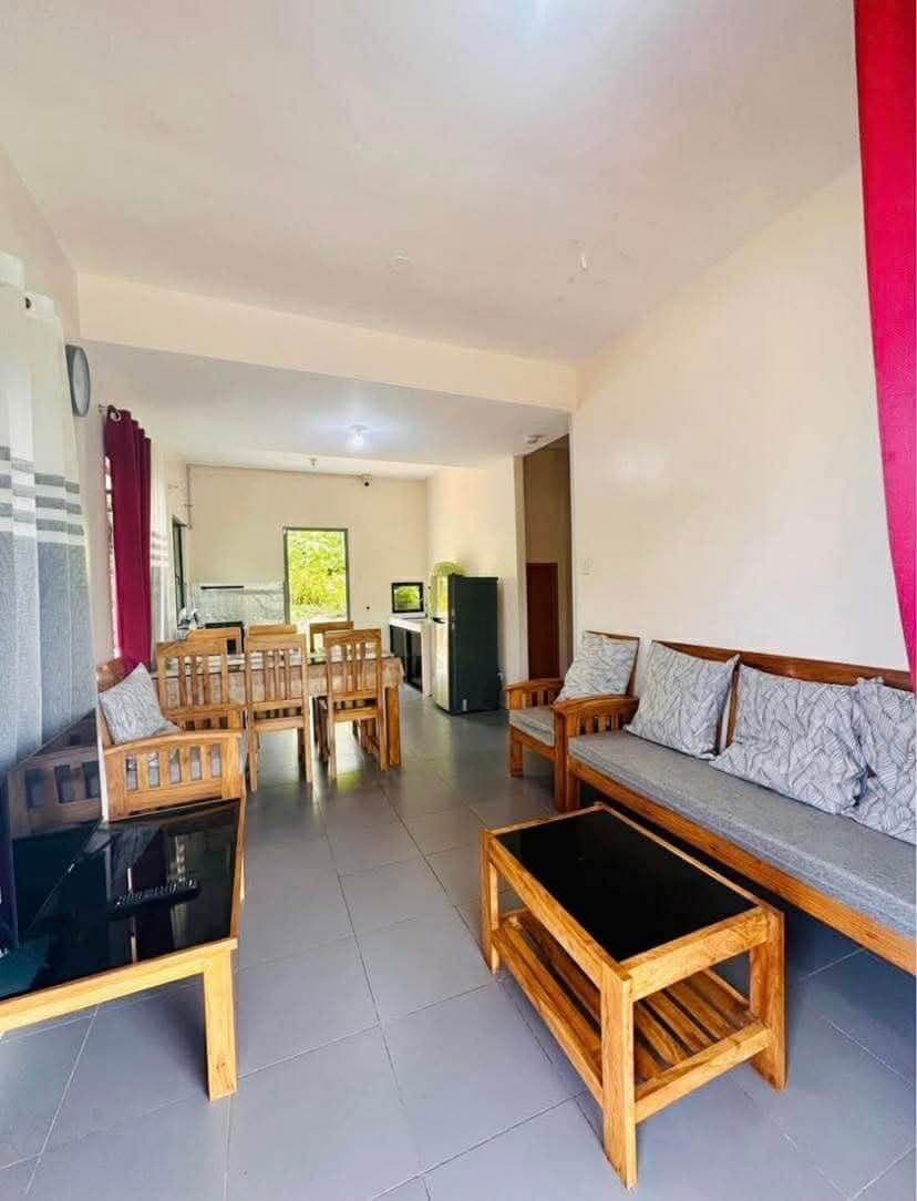 HOUSE FOR RENT - photo 2