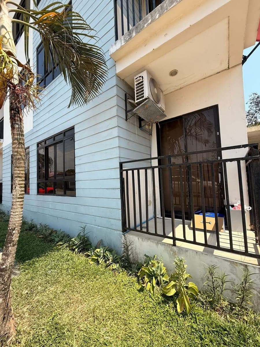 La salle ave,studio condo for rent 15k:month - photo 1