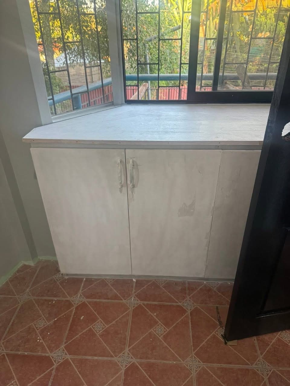 Newly renovated House for rent to be available by April. - photo 2