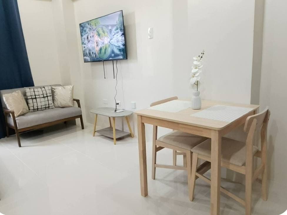 My Direct Listing!! - photo 6