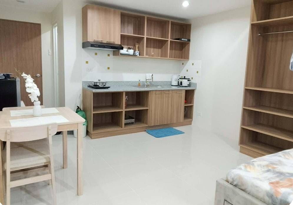 My Direct Listing!! - photo 8