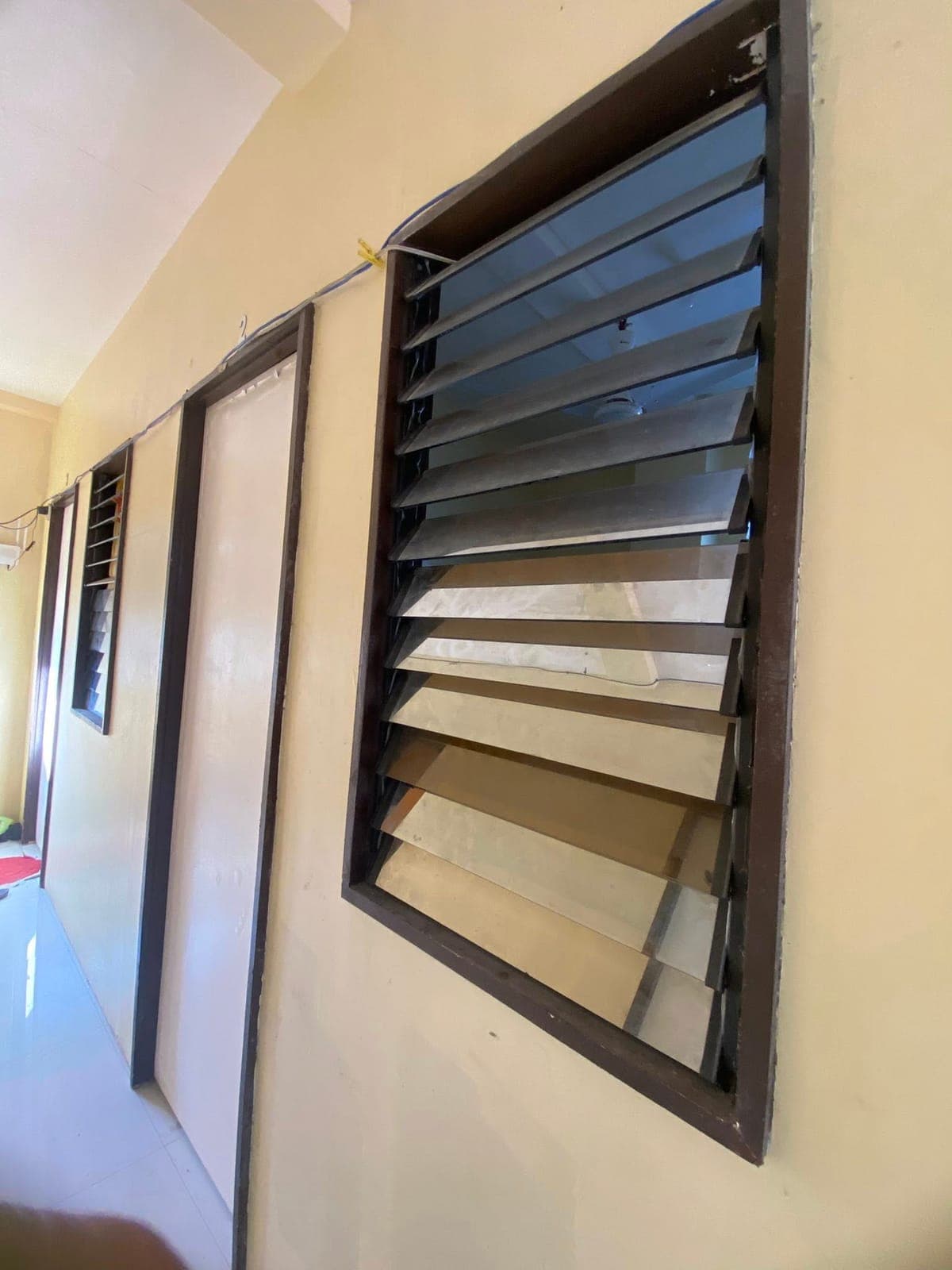 ROOM FOR RENT! - photo 2