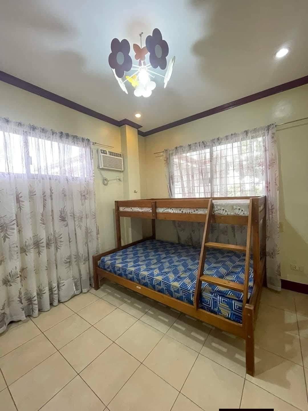 HOUSE FOR RENT 😎 - photo 2