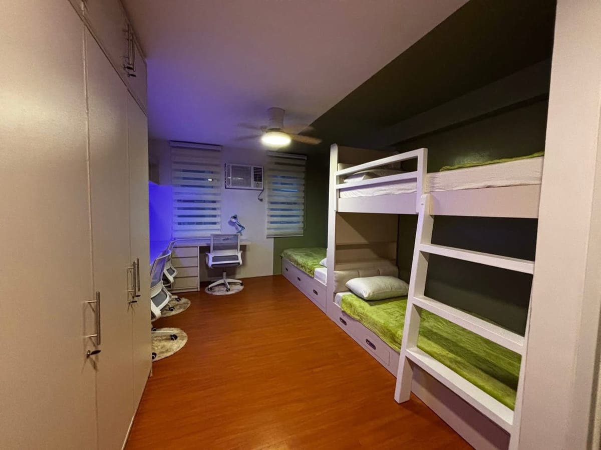 WALKING DISTANCE TO SWU AND USC SOUTH - photo 6