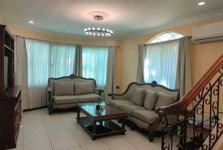 HOUSE FOR RENT 🎉 - photo 7