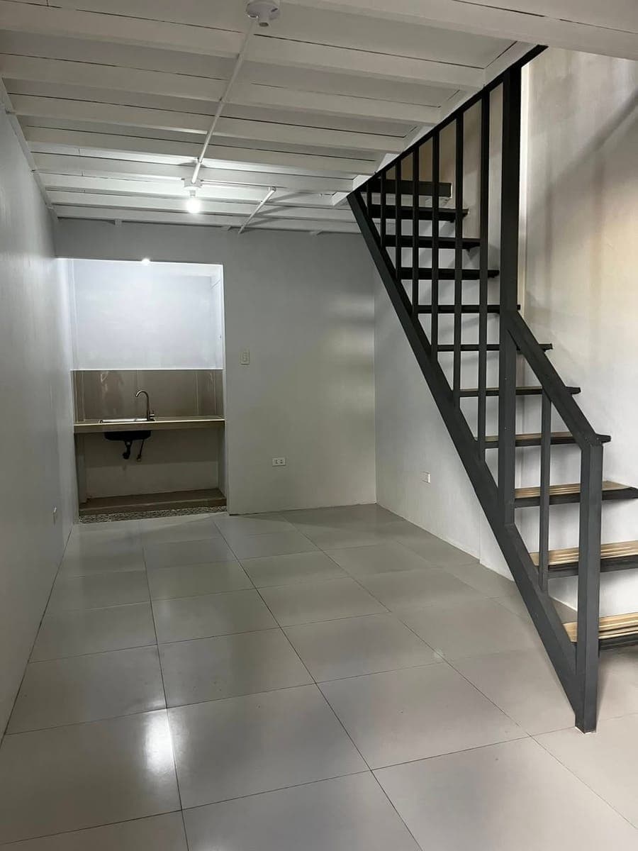 APARTMENT FOR RENT - photo 1