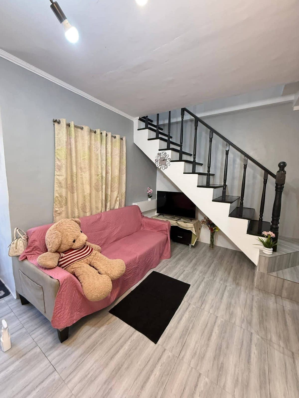 🔥 FULLY RENOVATED & FULLY FURNISHED HOUSE FOR RENT 🔥 - photo 5