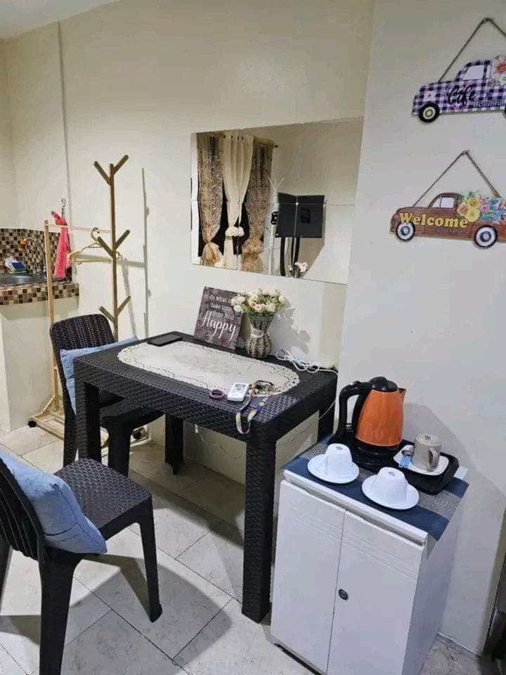 Room For Rent Downtown - photo 1