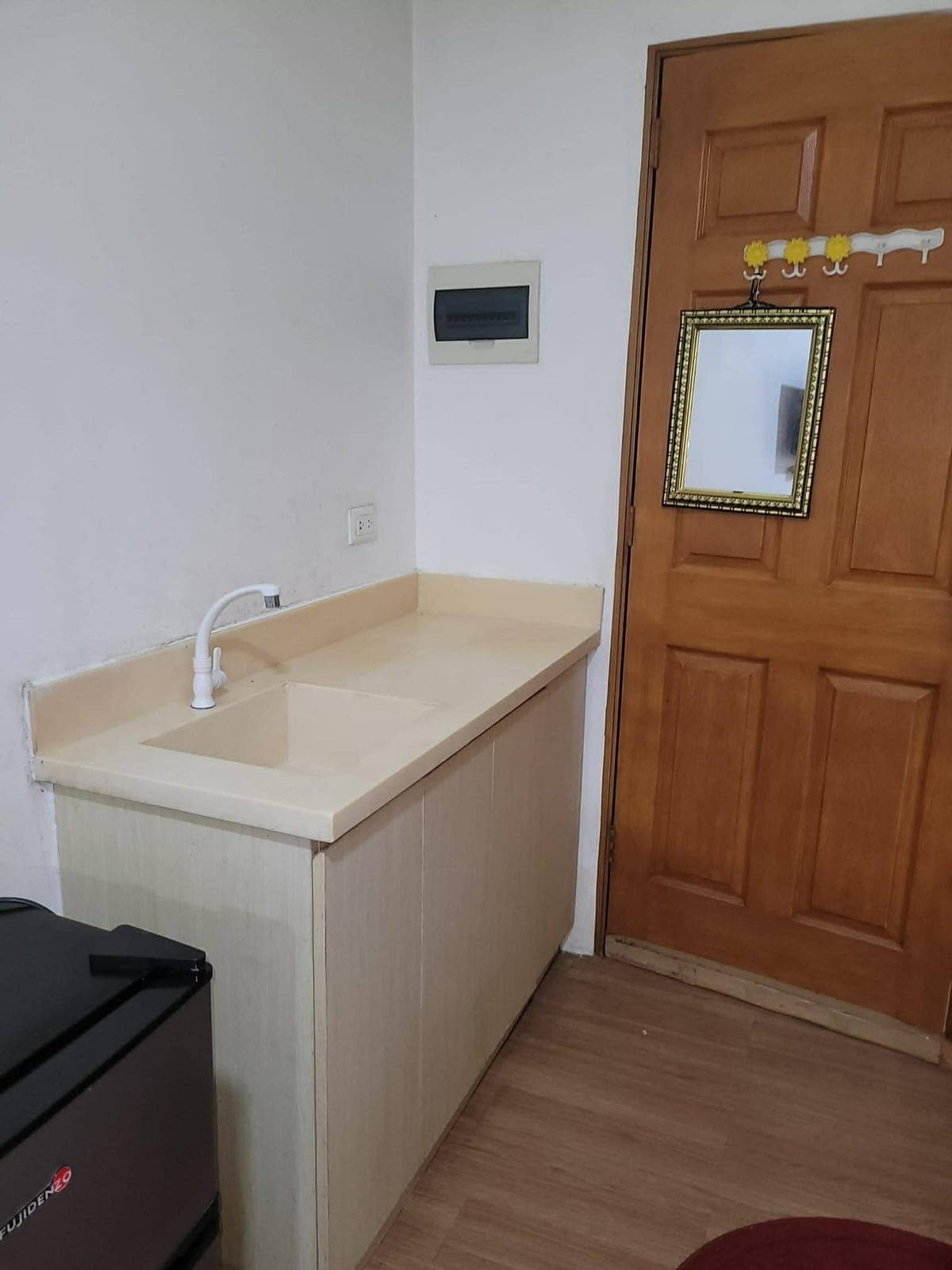 Direct Listing - photo 2