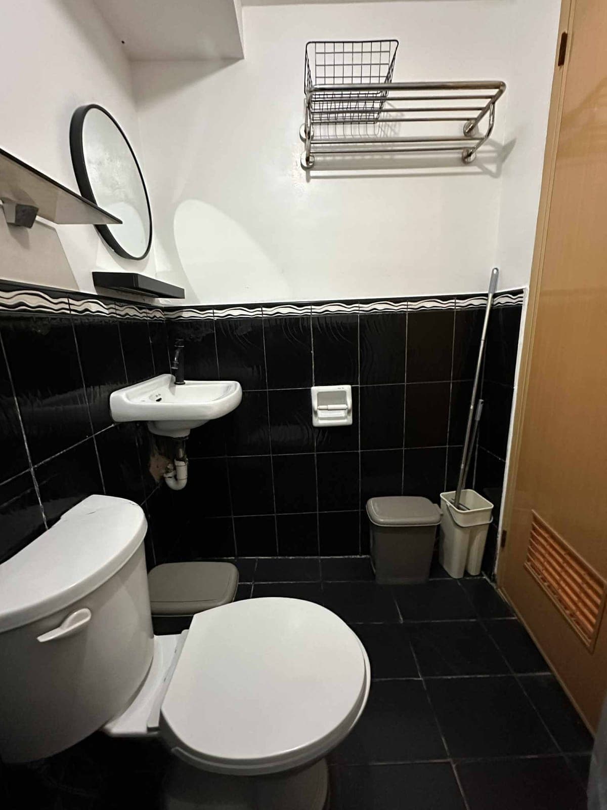 FOR RENT ‼️ - photo 6