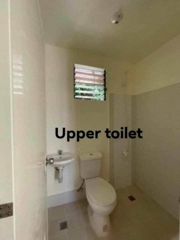 Unfurnished House for rent in Casa Mira Subdivision Brgy Granda Bacolod City - photo 4