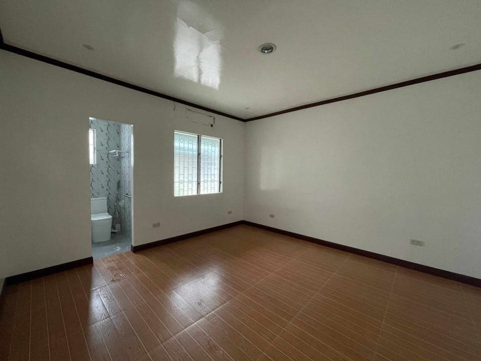 HOUSE FOR RENT - photo 2