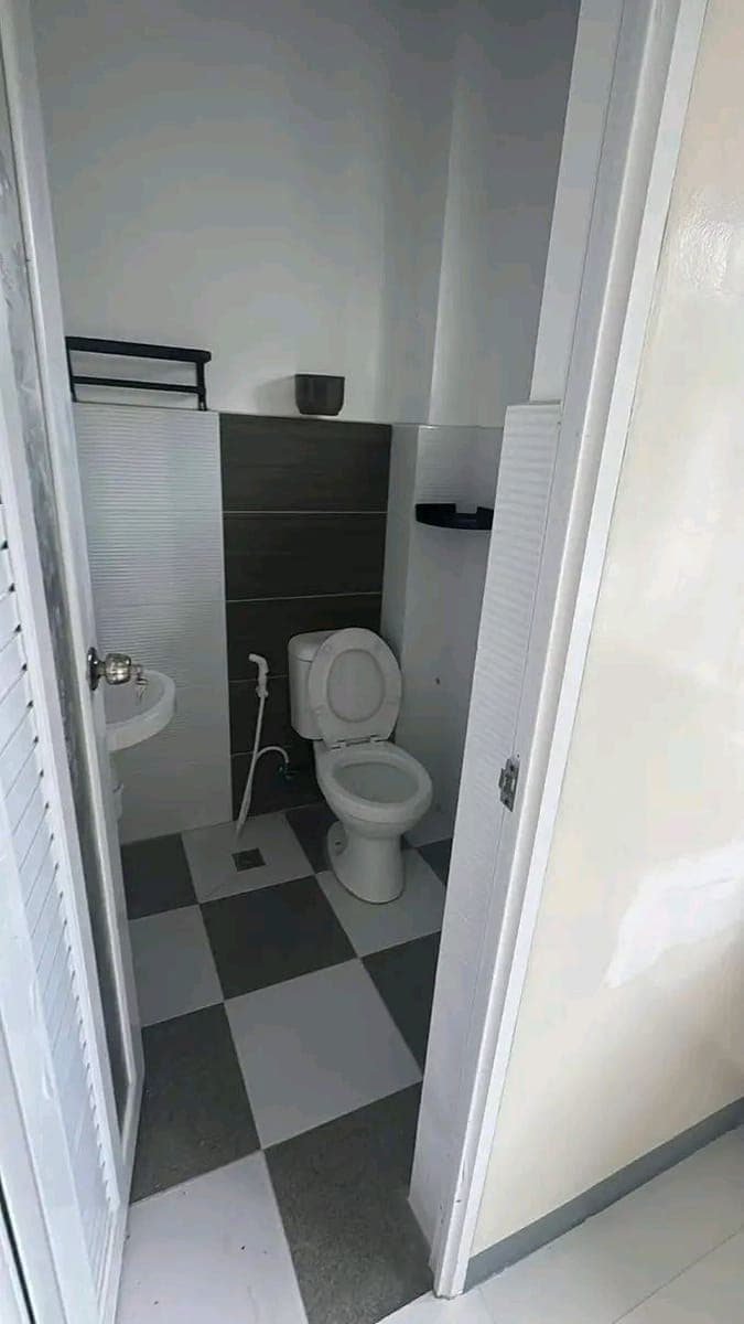 Room Available for rent - photo 2