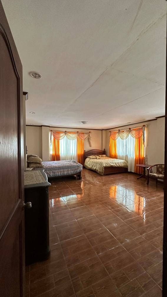 5Br House For Rent with Swimming Pool in Alta Vista Cebu City - photo 2