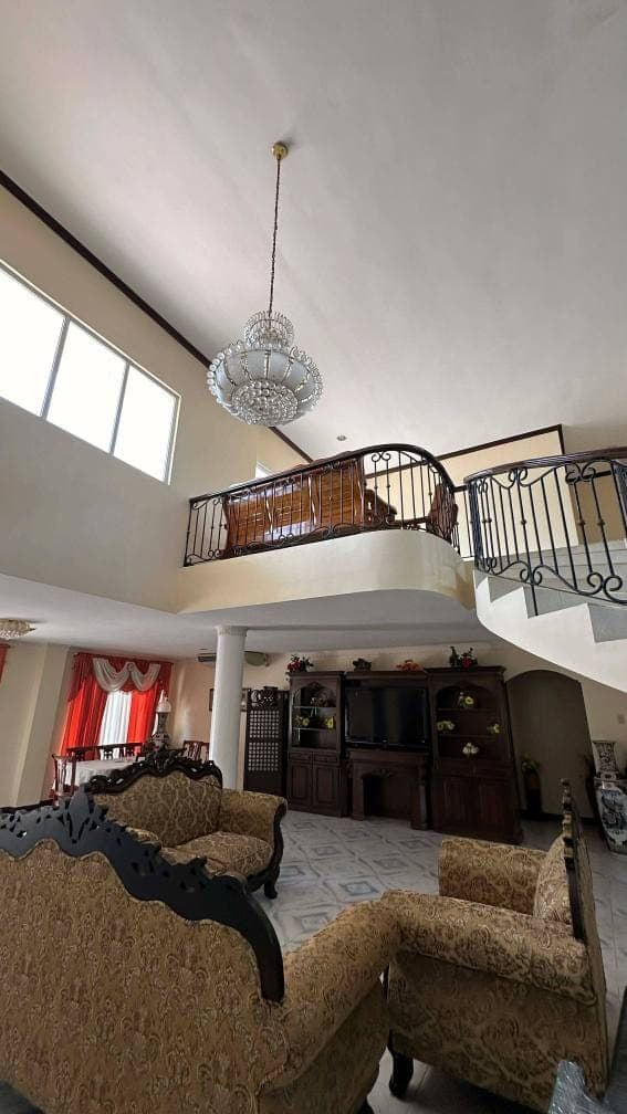 5Br House For Rent with Swimming Pool in Alta Vista Cebu City - photo 4