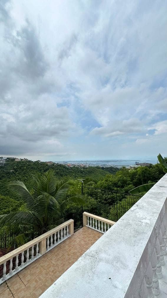 5Br House For Rent with Swimming Pool in Alta Vista Cebu City - photo 8