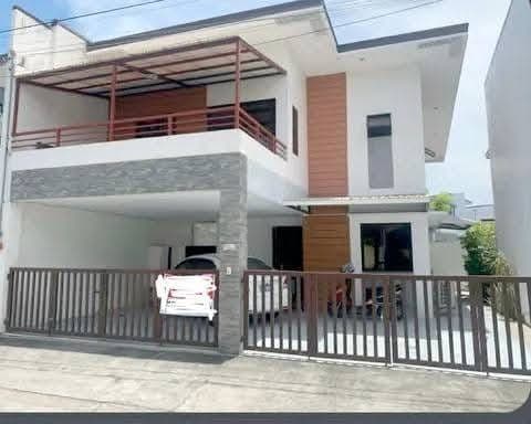House for Rent in BF Homes, BF International‼️ - photo 1