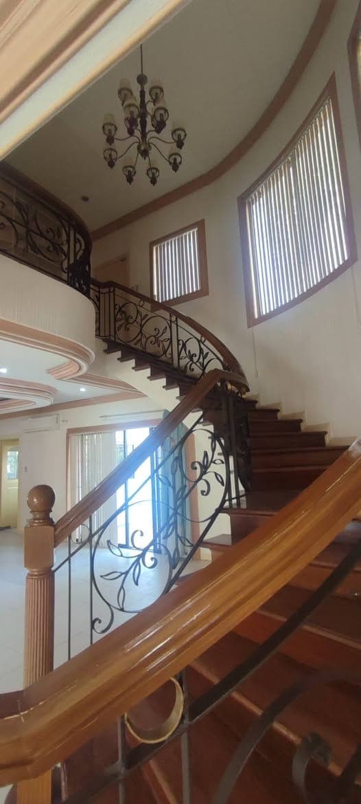 HOUSE FOR RENT IN HEVA BF HOMES LASPINAS - photo 1