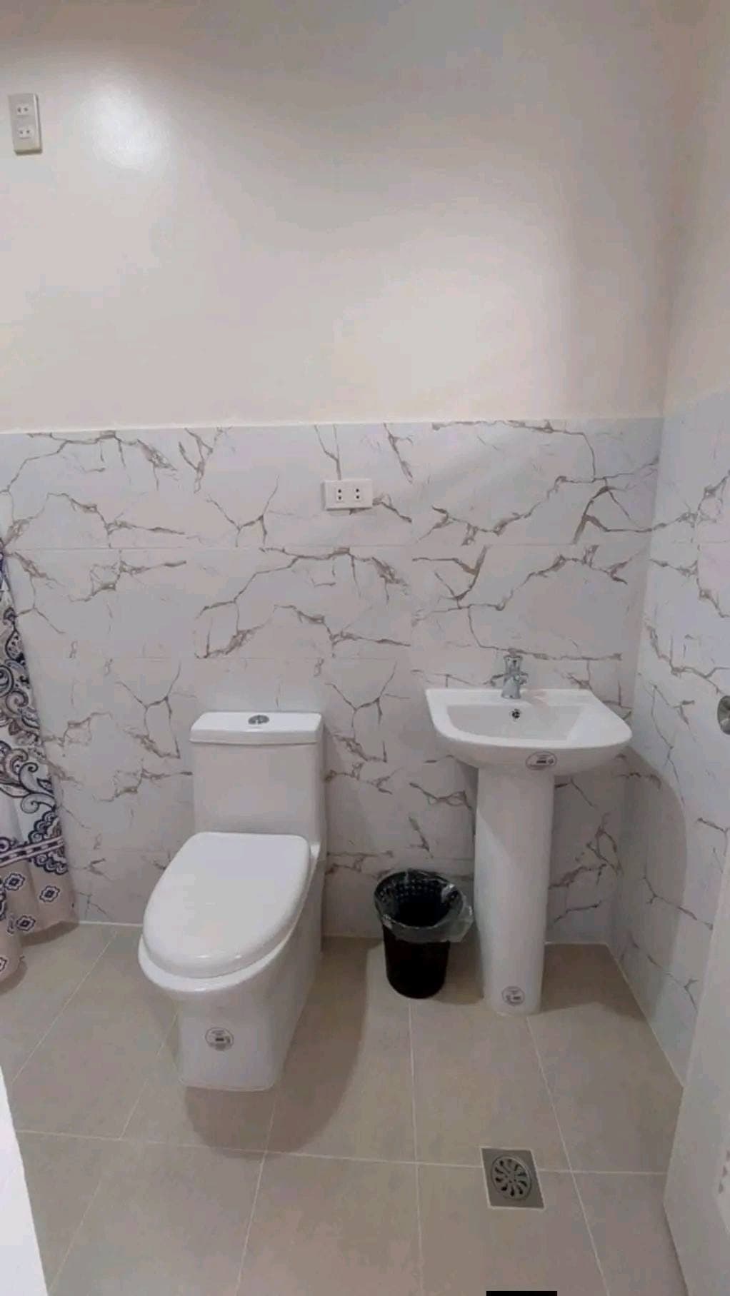 House  for Rent - photo 2