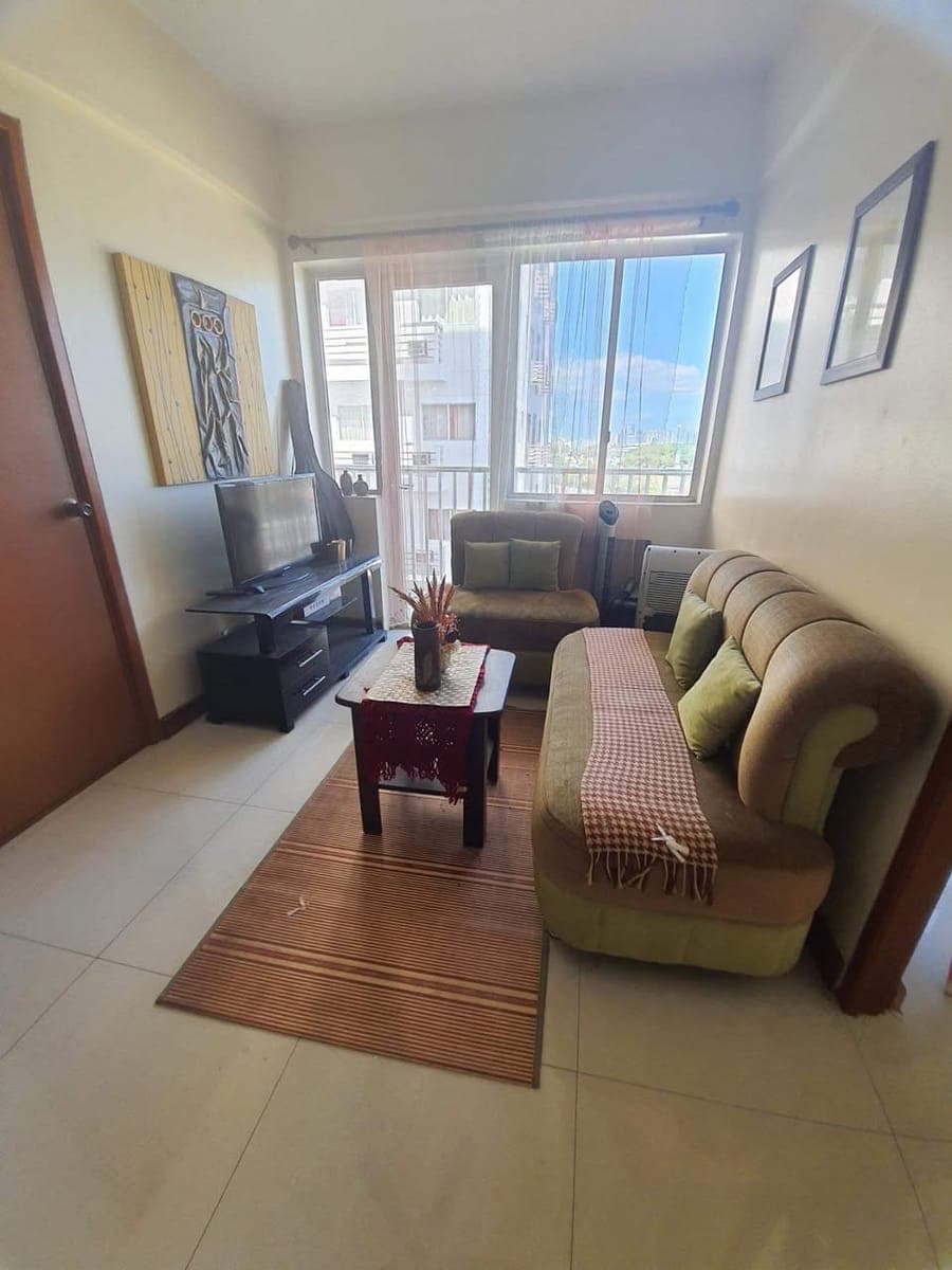 📍 FOR RENT – Master Bedroom & Common Bedroom in Shared Condo (For Lady Tenants Only) - photo 1