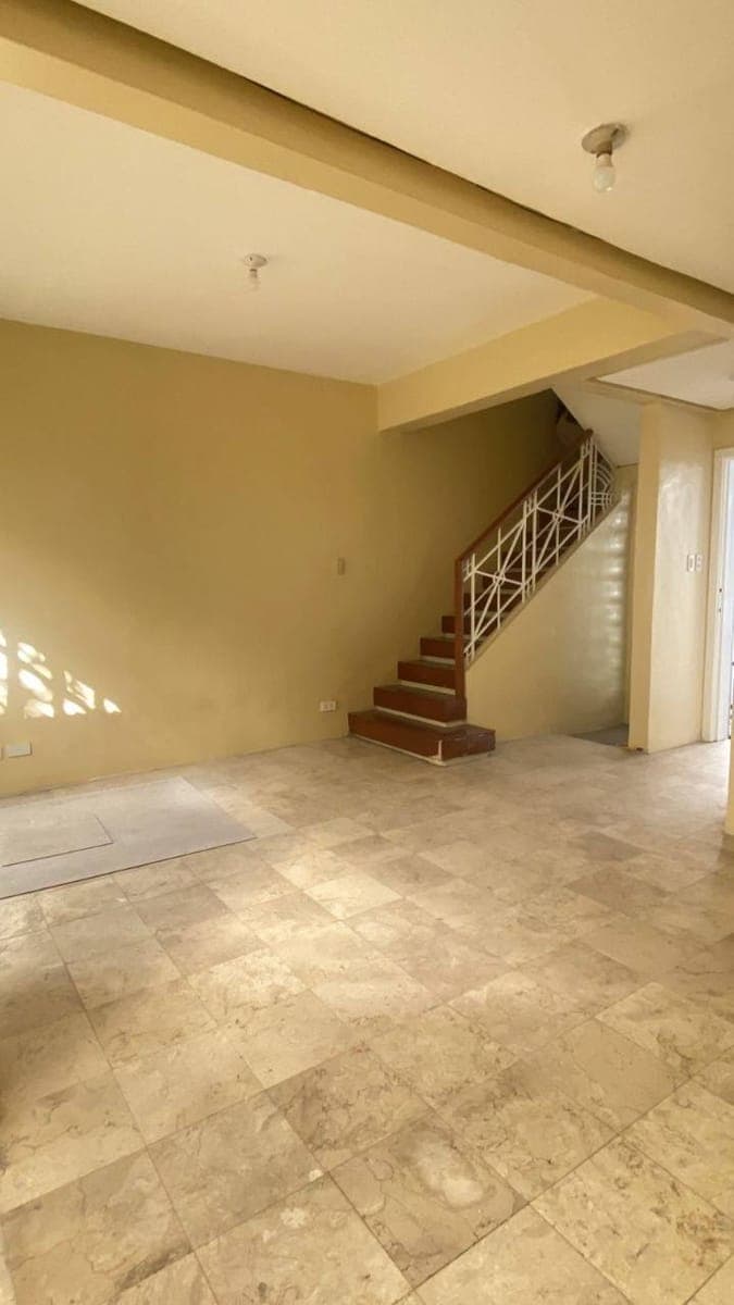 For Rent: - photo 1