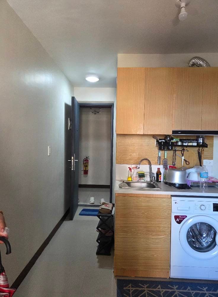 Condominium for rent fully furnished unit with balcony - photo 5