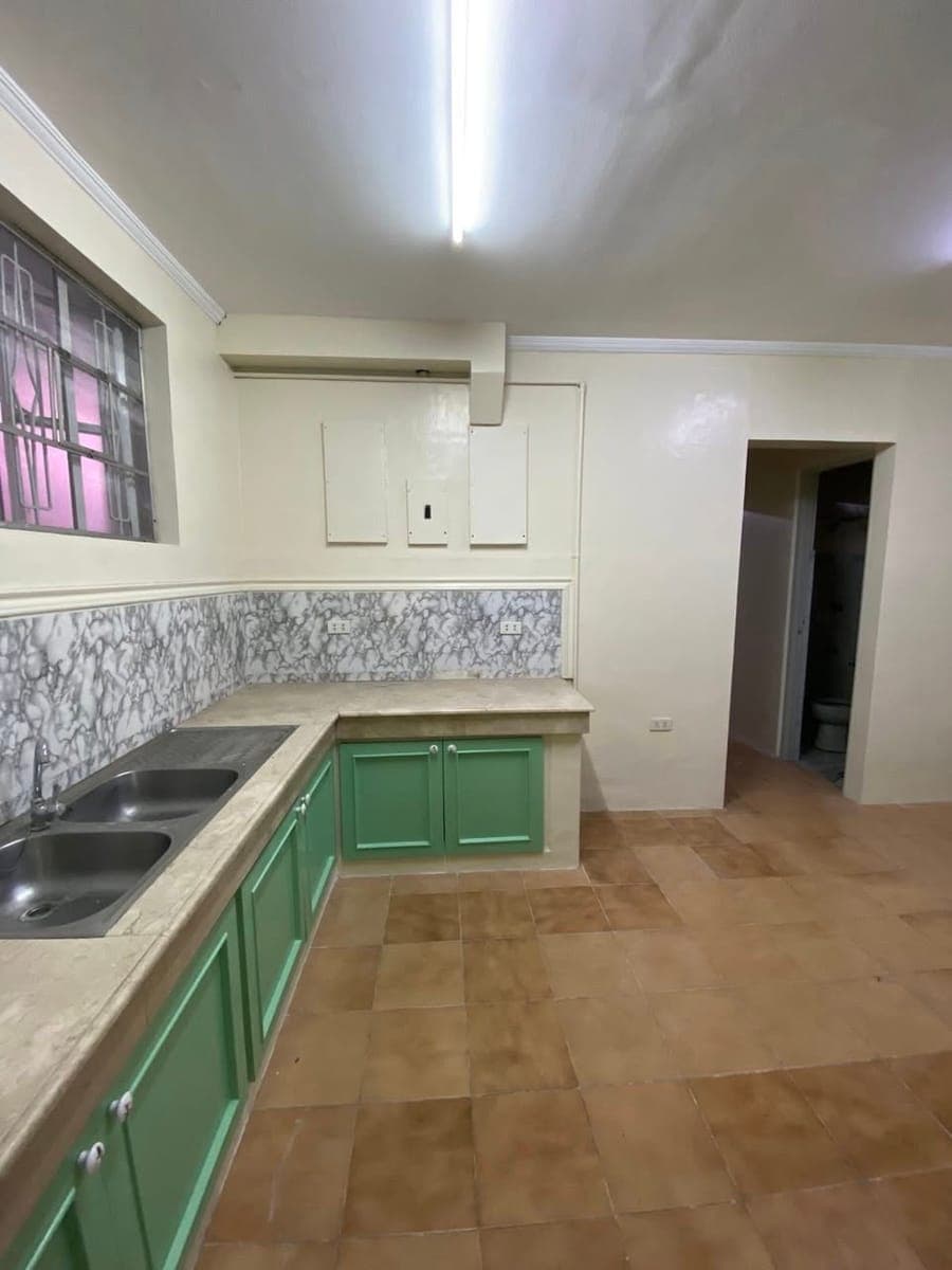 House For Rent - photo 3