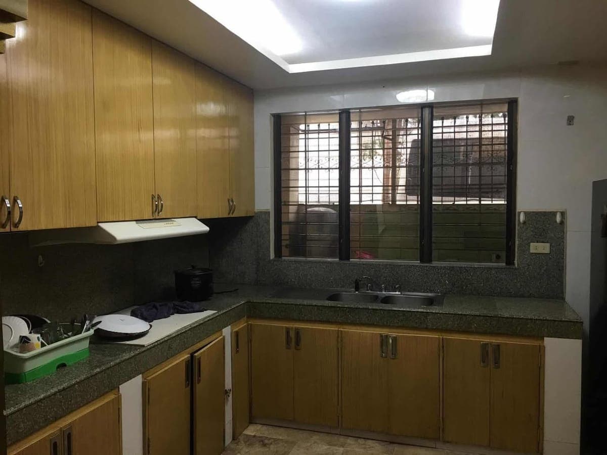 HOUSE FOR RENT - photo 4