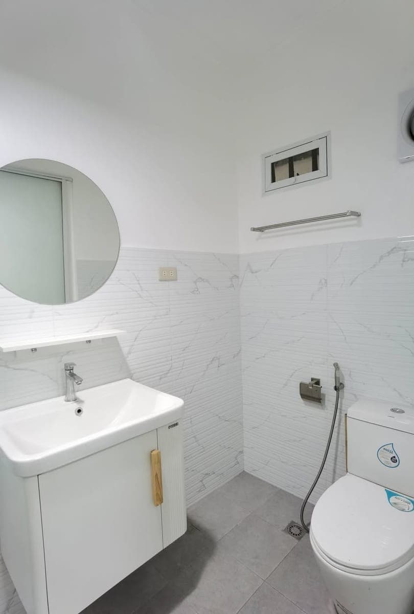 🏠  HOUSE FOR RENT - photo 5