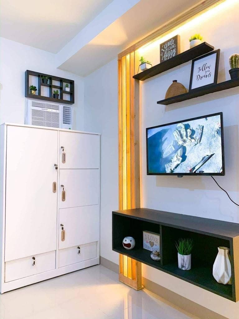 Monthly rent at 16,000pesos including condo dues - photo 2